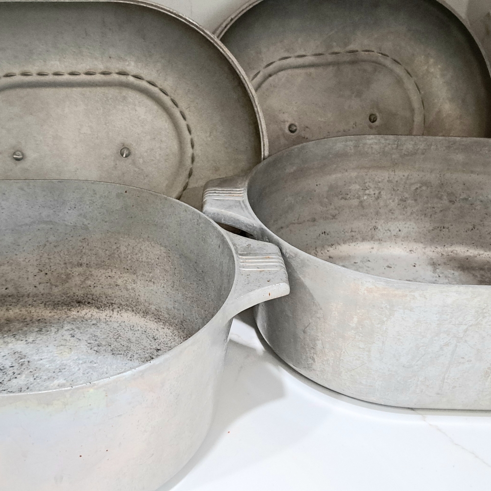 Classic Wagnerware MagnaliteCast Aluminum Cookware Roasters X 2